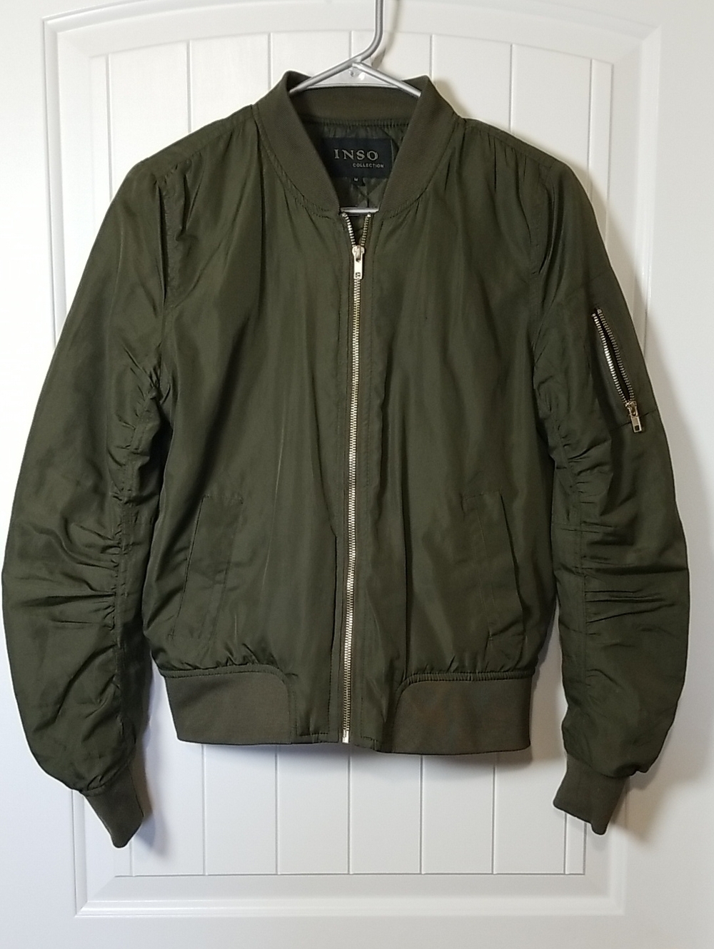 INSO Size Medium Olive Green Zip Front Bomber Jacket with Gold Zip Sleeve Pocket